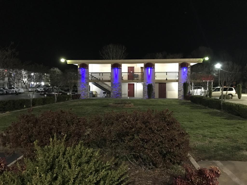 Royal Regency Inn Rock Hill Exterior photo