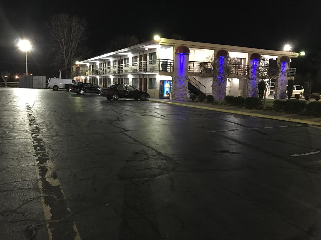Royal Regency Inn Rock Hill Exterior photo
