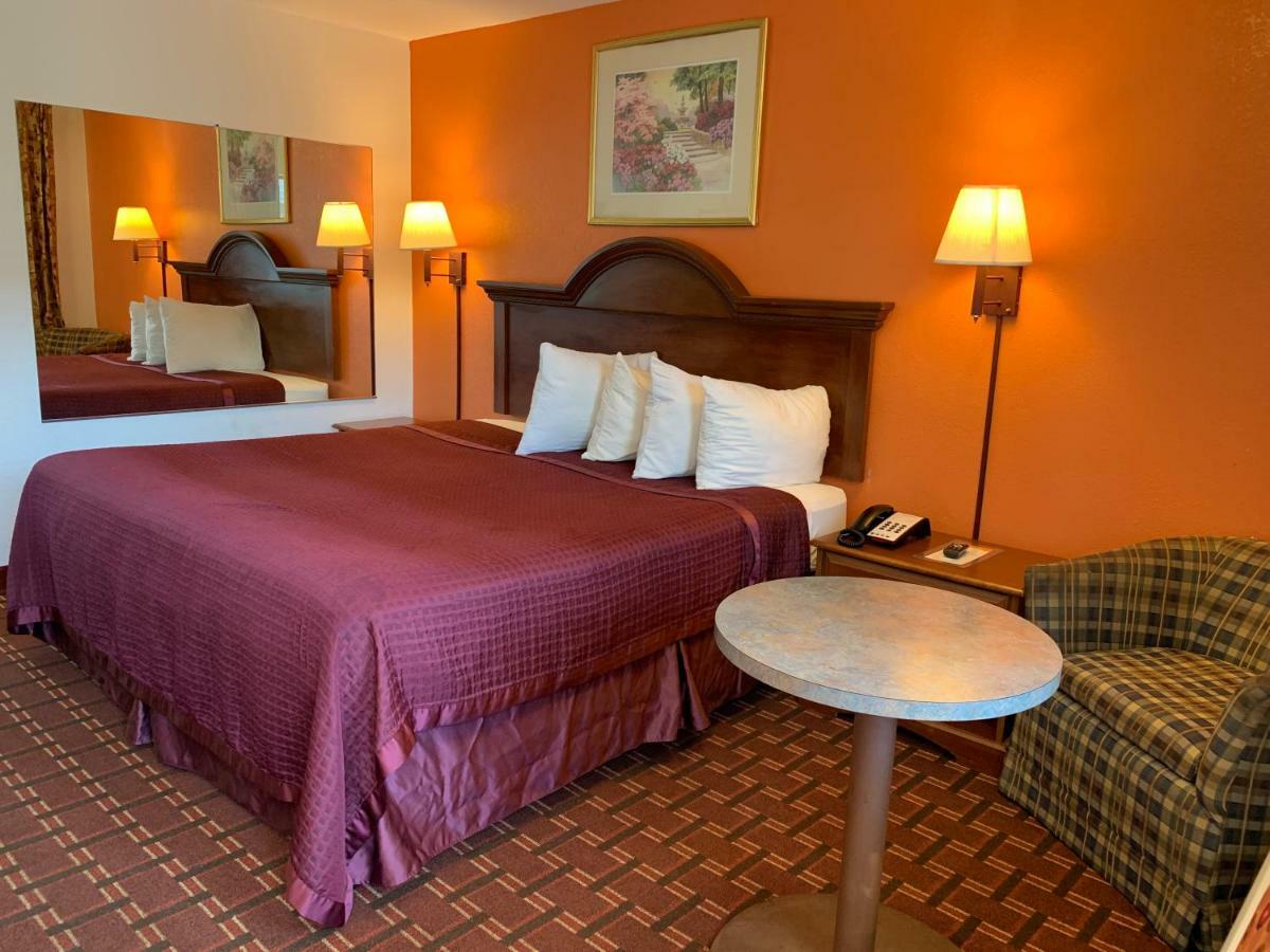 Royal Regency Inn Rock Hill Exterior photo